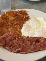 Corned Beef Hash Well Done Hash Browns Eggs