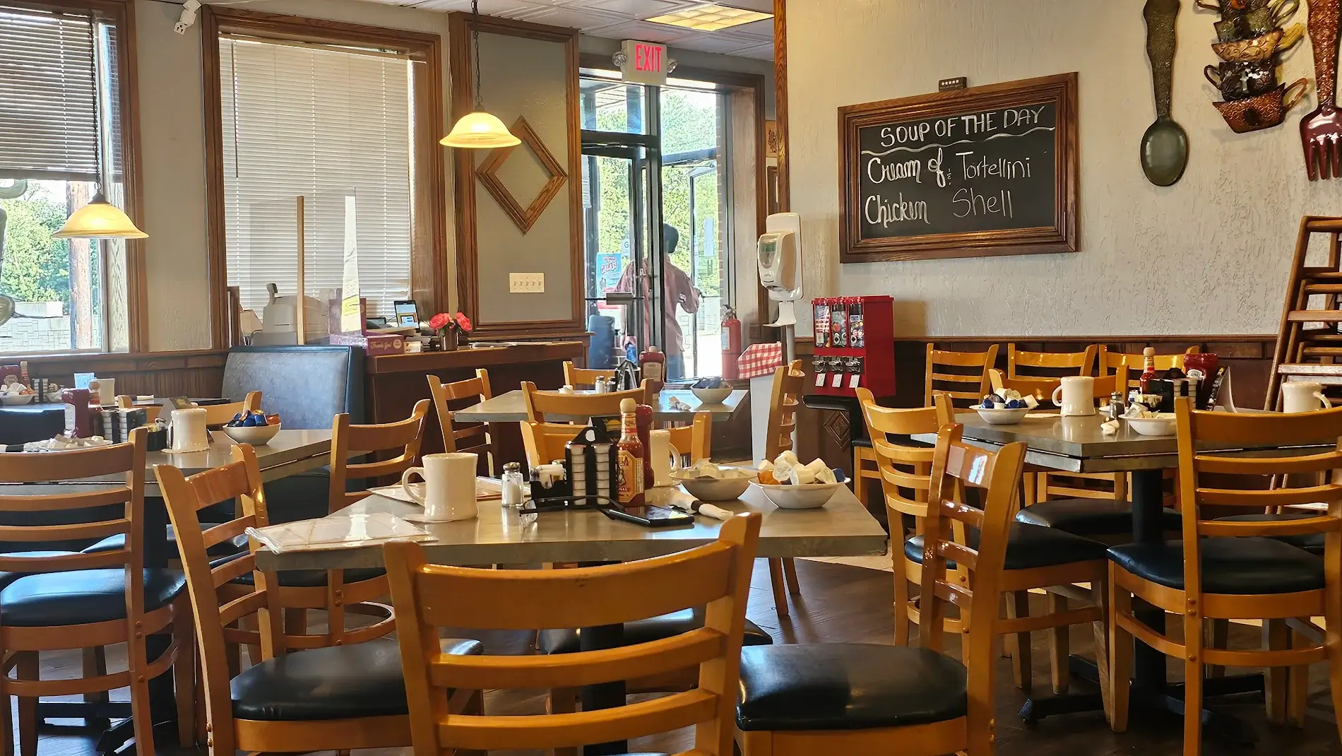Des Plaines Family Restaurant & Pancake House